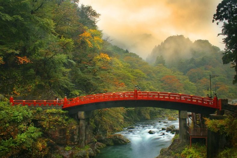[Image: IMG_8588A-DUSK-OVER-THE-SHINKYO.jpg]