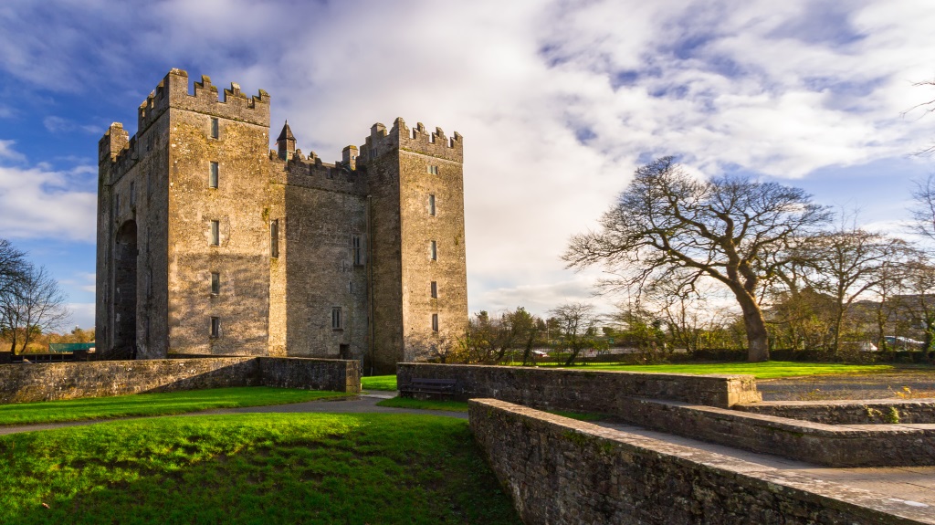 Bunratty castle in Co. Clare, Ireland