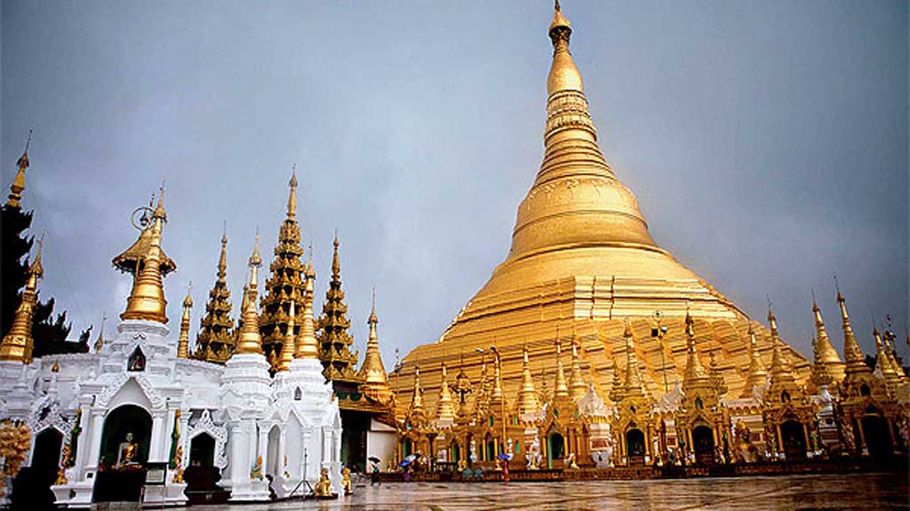 burma-laos-cambodia-shwedagon-pagoda