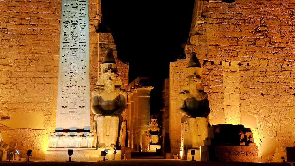 Temple of Luxor by night