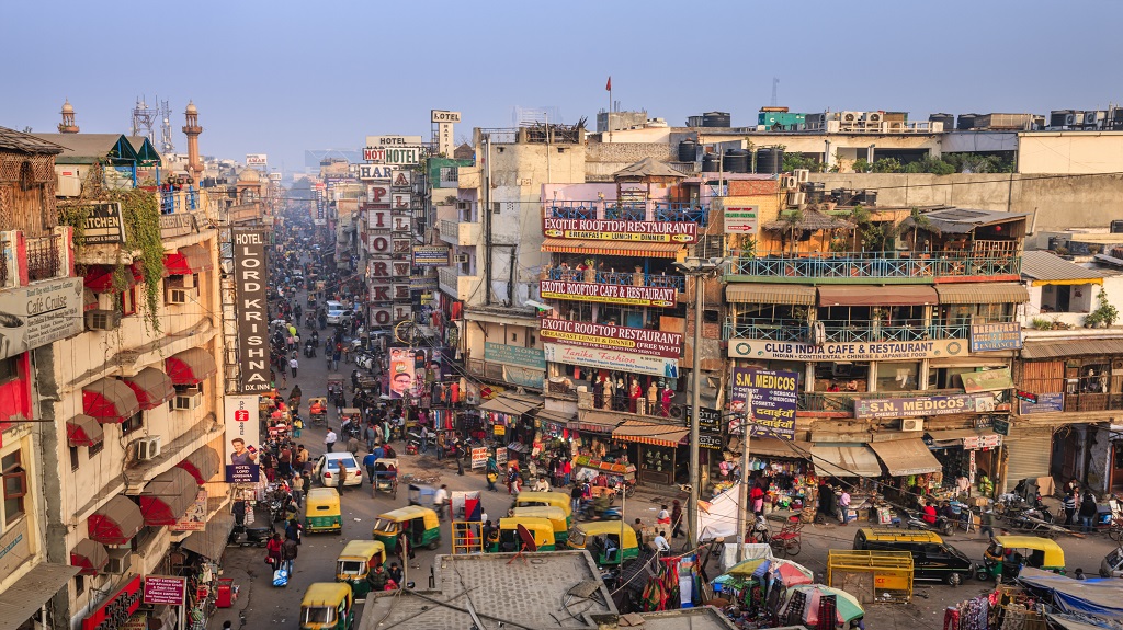 City life – Main Bazar, Paharganj, New Delhi, India