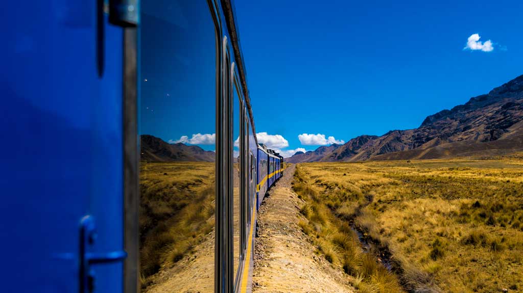 peru-amazon-train-from-cusco