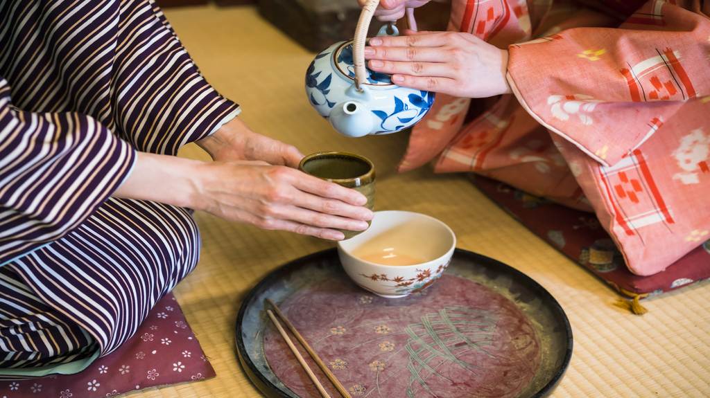 Dertail of having traditional Japanese tea in Kyoto Japan